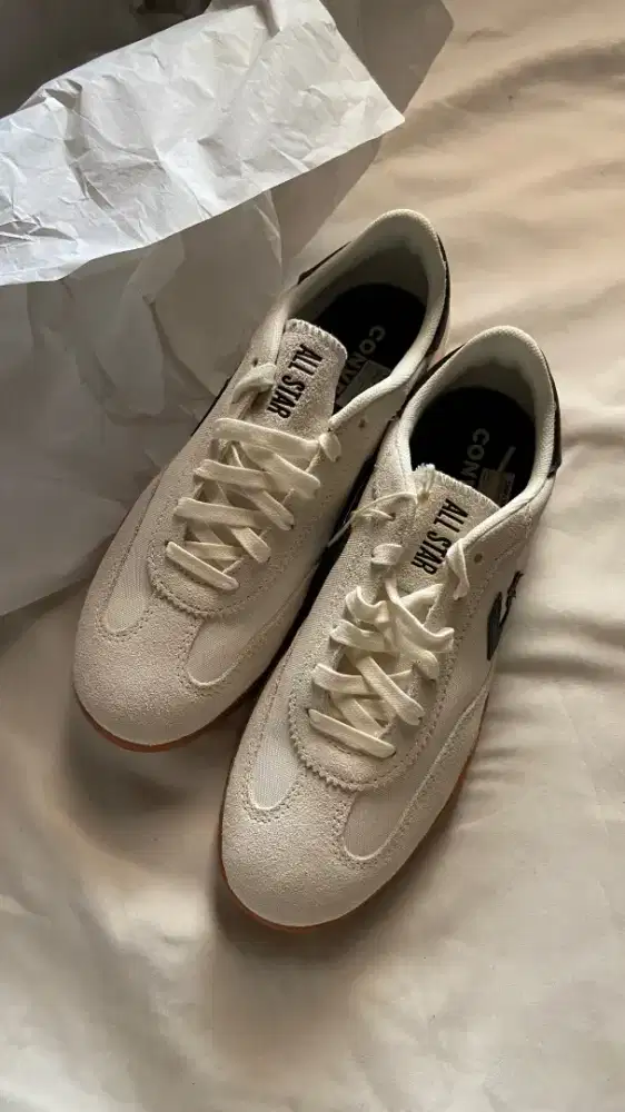 Sepatu Converse Run Star Tainer