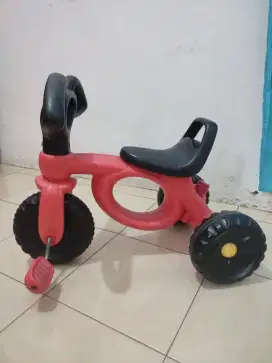 Preloved, sepeda anak 2-5 tahun.