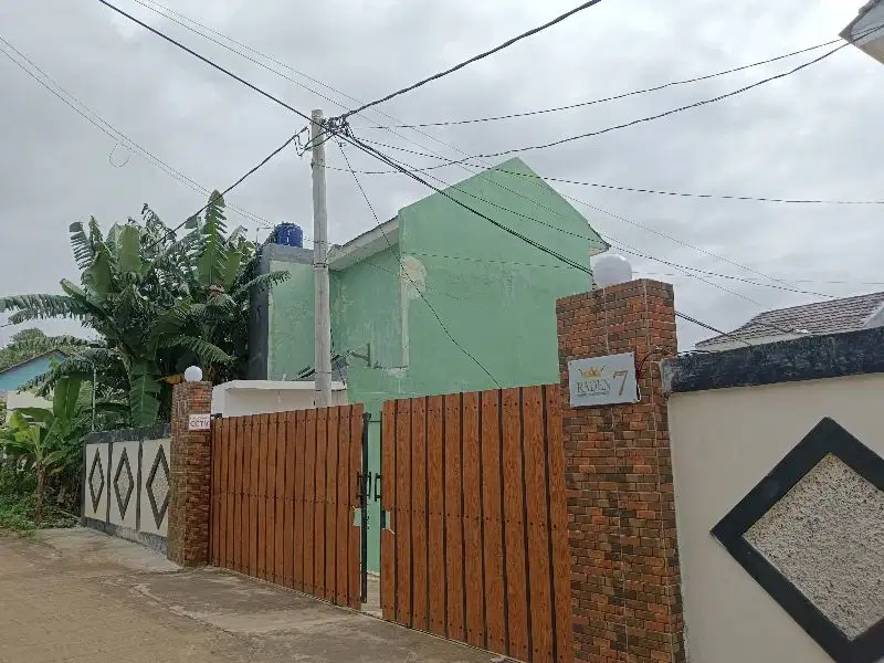 Rumah 2 lantai bangunan berkualitas