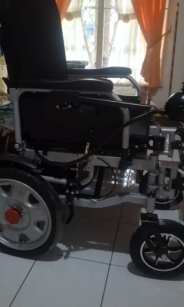 Jual kursi roda elektrik otomatis