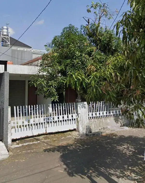 Rumah Hitung Tanah di Turangga Lengkong Alat Musik
