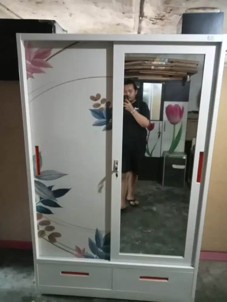 LEMARI FULL BESI 2 PINTU SLIDE
