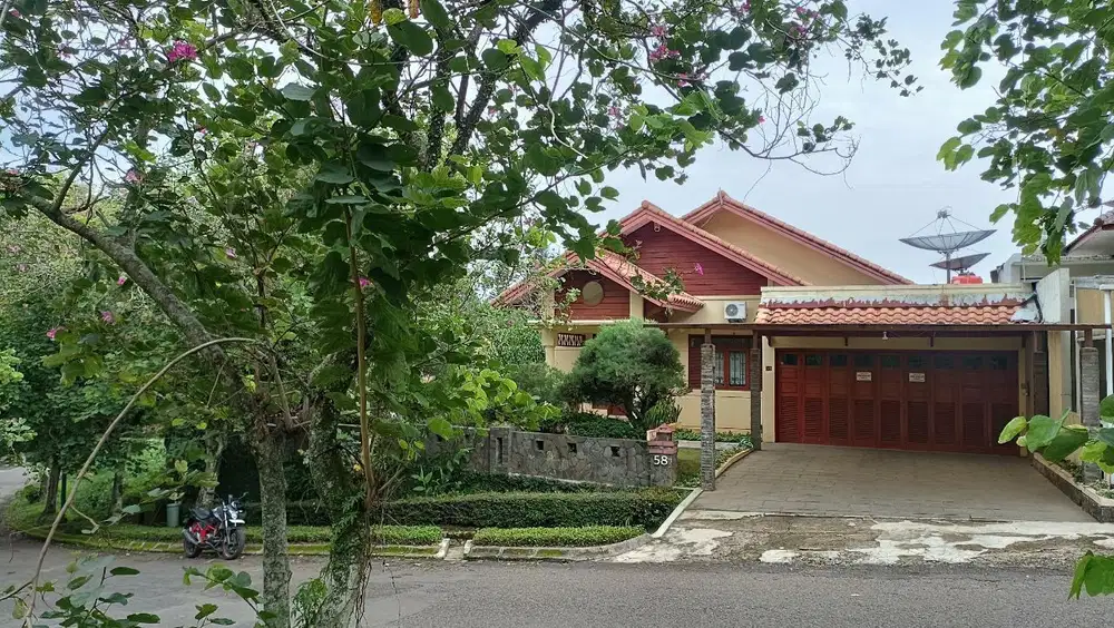 Dijual Rumah Villa Bagus Siap Huni Full Furnished Di Dago Resort Pakar