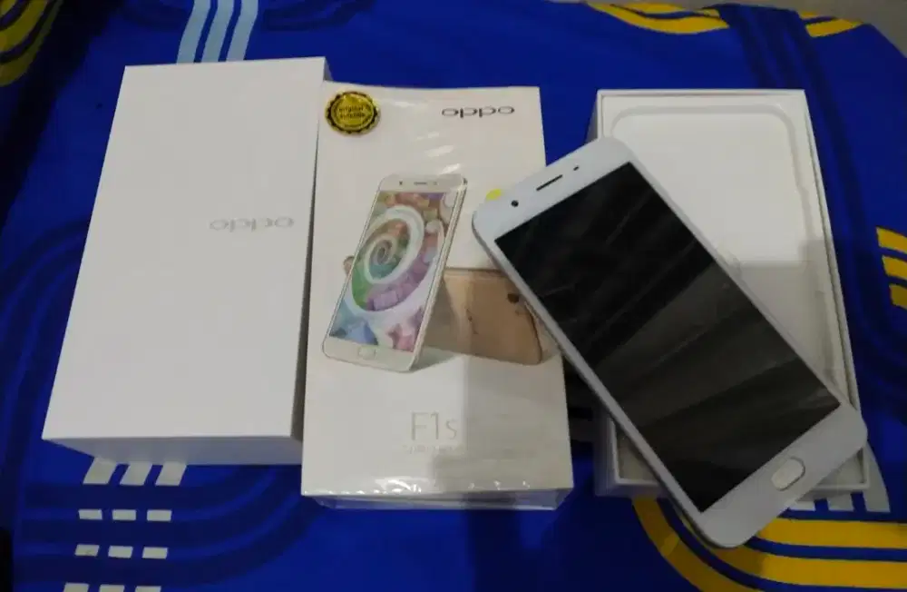 Oppo F1s 4/64Gb