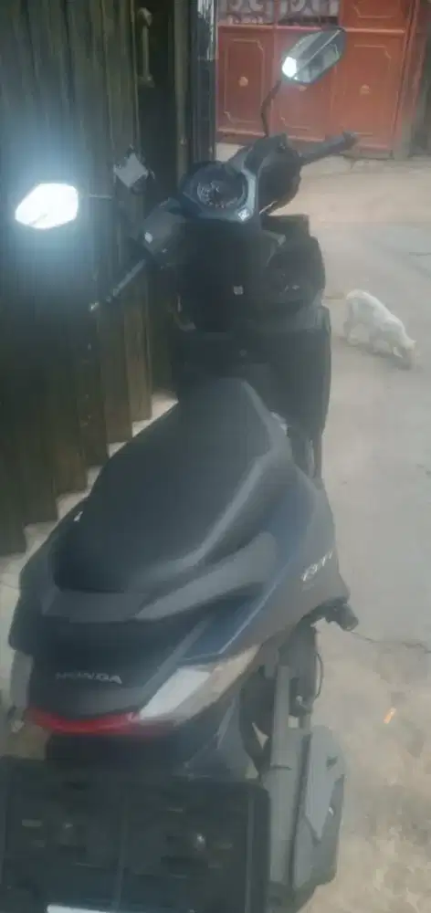 Jual butuh aja barang kali aja ada yg minat