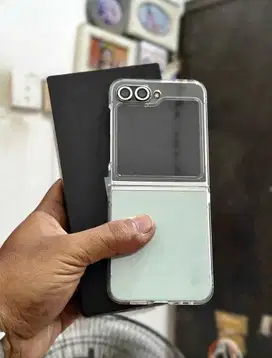 Samsung Z Flip 5 8/512 INTERNAL BESAR BONUS 4PCS CASING