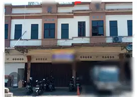 Ruko 2.5 Lantai Parkiran Luas Cocok Untuk Kantor Gudang