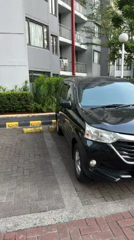 Di jual toyota avanza
