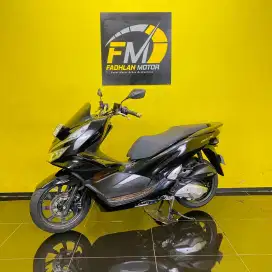 Honda PCX Tahun 2019 Hitam cash kredit DP 1 JT
