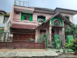 Dijual Rumah Bagus di Taman Rempoa Indah