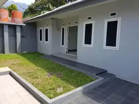 Rumah Cigombong Akses Mobil Serasa Villa