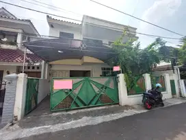 Disewakan Rumah Mewah Strategis Area SCBD