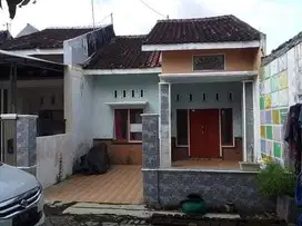 RUMAH DI PERUM SAFIRA REGENCY A-6, NGLAWAK, KERTOSONO NGANJUK