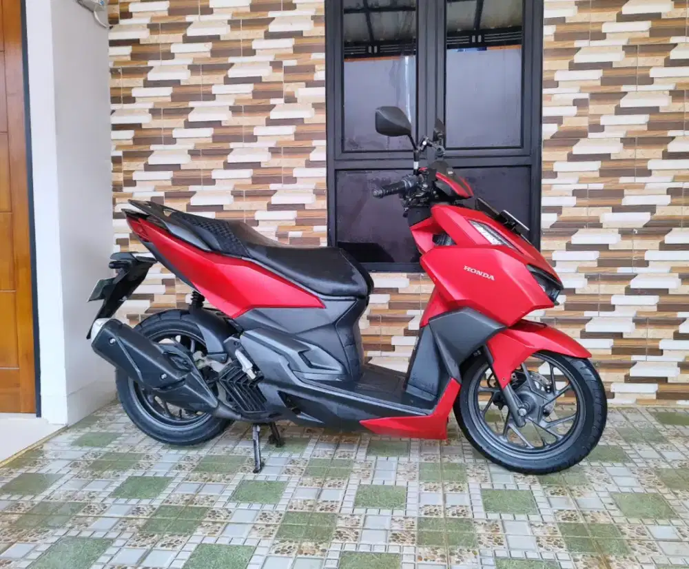 Honda vario 160 tahun 2023 km rendah