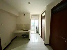 DIJUAL APARTEMEN 2BR di LANTAI 2!