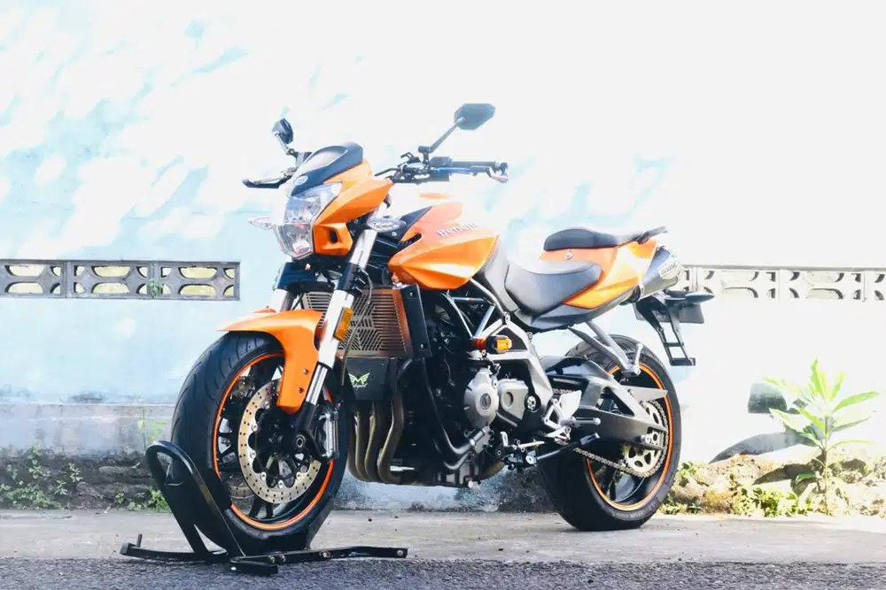 Benelli bn600 ABS 2021 like new vulcan650 Rebel500 versys650