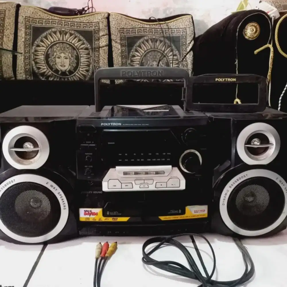 Radio Tape Polytron GD 812