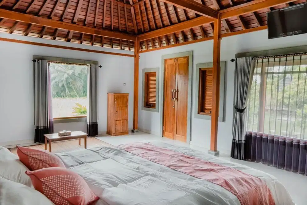 VILLA TABANAN VIEW RIVER, MOUNTAIN & RICEFIELD
