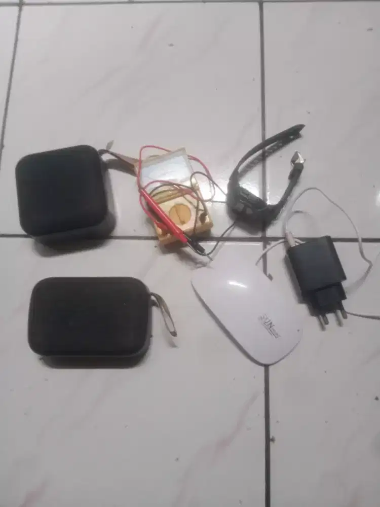 ALAT KEPERLUAN PRIBADI