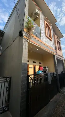 RUMAH 2LANTAI TERMURAH AKSES MOTOR DI CONDET JAKARTA TIMUR