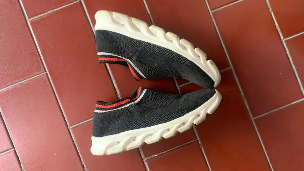 HARGA NETT Borongan baju anak laki laki + Sepatu