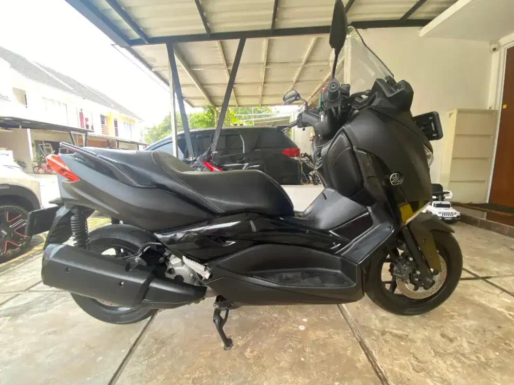 Yamaha XMAX 250 Old 2018 – KM Rendah, Pajak Hidup, Mesin Halus!