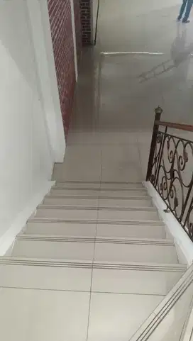 Disewakan Ruang Usaha Lokasi Strategis Sayap Jln. BKR Bandung