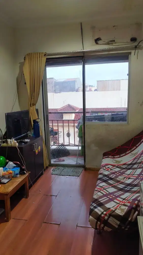 Apartemen Murah Semi Furnish City Resort 3BR Cengkareng Jakarta Barat