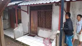 JUAL MURAH 2 PINTU KONTRAKAN STRATEGIS DEKAT DARI JALAN RAYA CISEENG PARUNG BOGOR