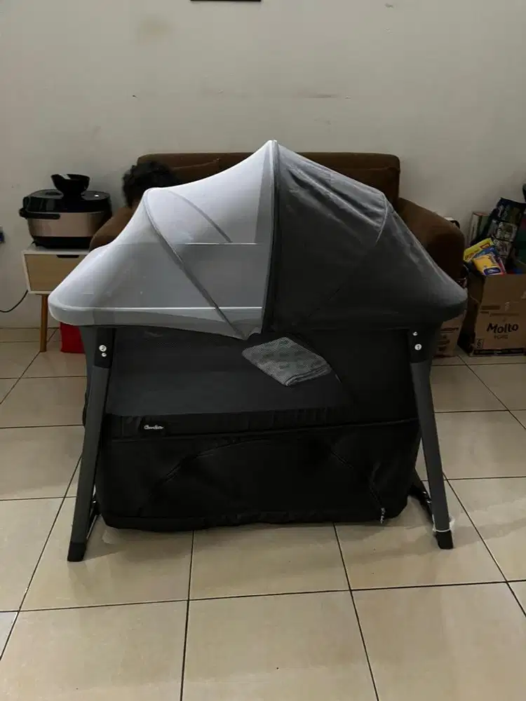 Tempat tidur bayi cocolatte