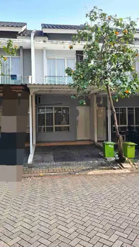Dijual murah rumah siap huni semi furnish di Residence One-Bsd City