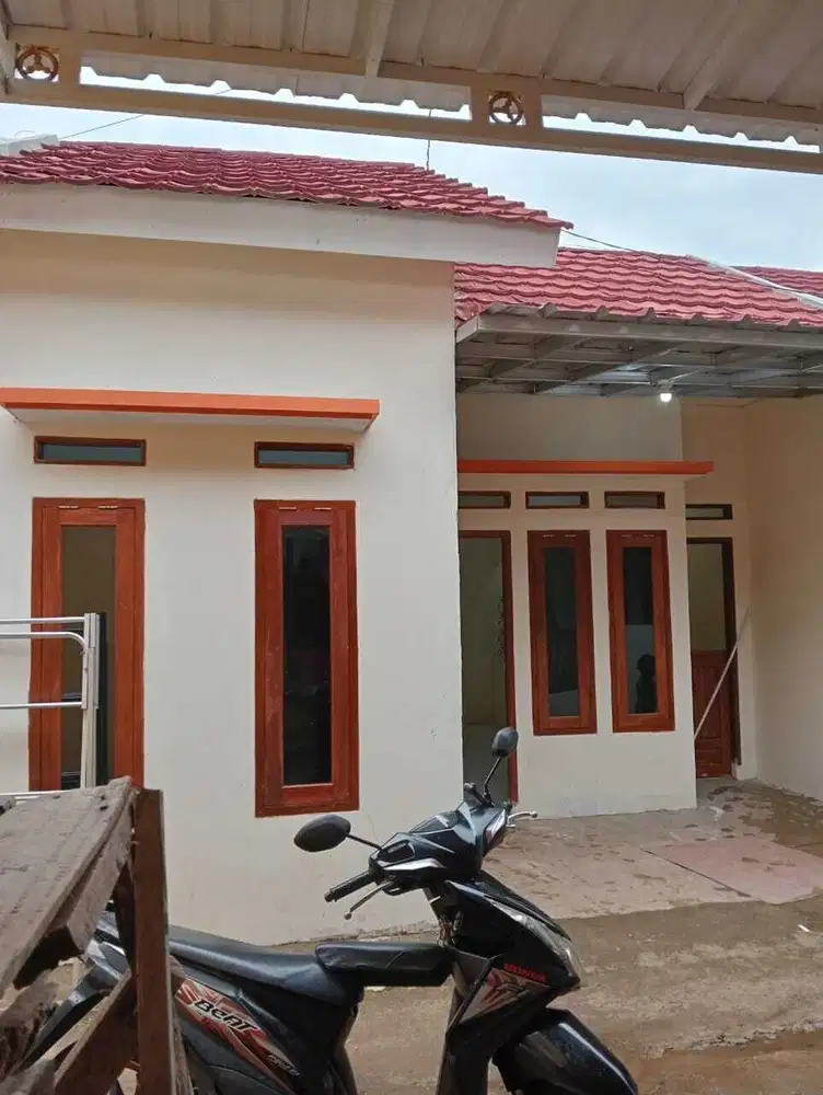 RUMAH MURAH 2 KAMAR SIAP HUNI AKSES STRATEGIS HANYA 185 JUTAAN