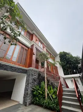 Dijual Kemang Dalam Brand New House Fully Furnished