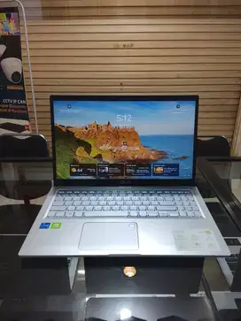 Asus Vivobook A516EPO i5 1135G7 RAM 8GB SSD 512GB M2 NVMe NVIDIA MX330