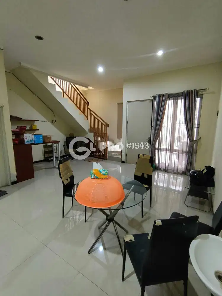 Dijual Rumah Baru di Magnolia Town House 1 KM dari Green Lake City Cip