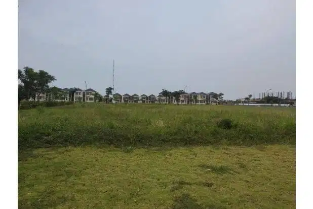 DIJUAL KAVLING RUMAH PIK2 LUAS 608M2 TIMUR SELATAN TIDAK WAJIB BANGUN