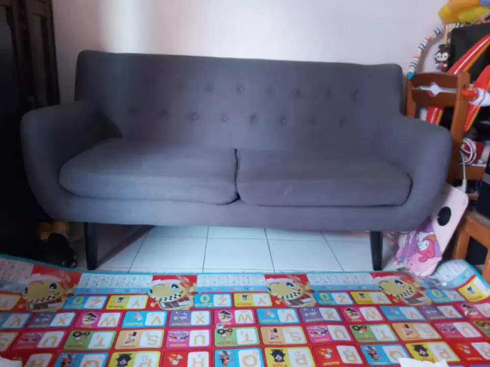 Sofa 2 seater abu