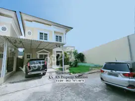 TOWNHOUSE HOOK TANAH LUAS DI OPI PERUMAHAN CASSANDRA JAKABARING