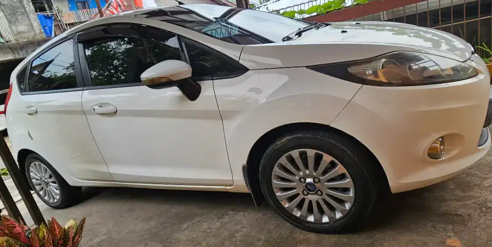 Ford Fiesta 2012 Bensin