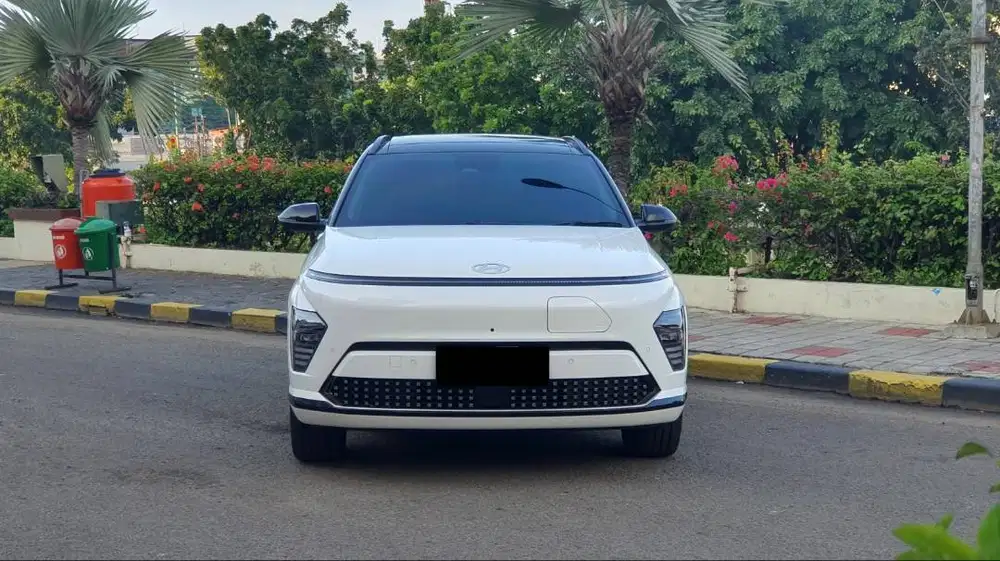 [ GARANSI 5TH ] Hyundai Kona Signature Extended Two Tone EV 2024/2025