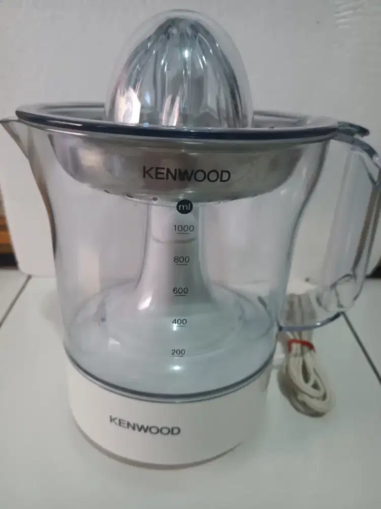 Juicer KENWOOD JE290