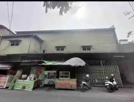 Disewakan Gudang ada mess karyawan bisa untuk penyimpanan barang logistik lokasi pinggir jalan Legoso raya, Ciputat Timur, Tangsel