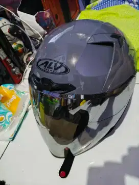 helm ALV ULTRON PRO