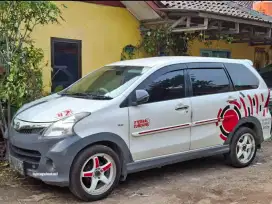Toyota Avanza New Veloz AT 2012