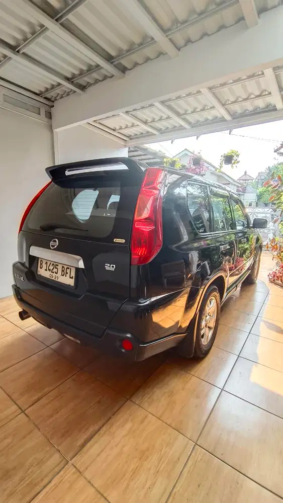 Nissan X-Trail 2009 Bensin