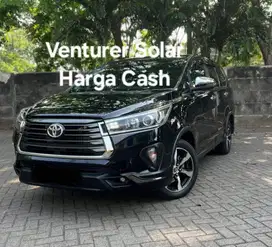Venturer diesel matic 2021 hitam ventur solar a/t disel toyota innova
