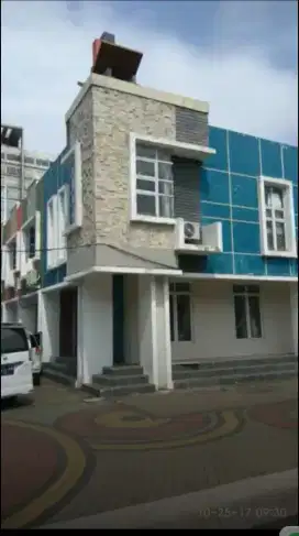 Disewakan cepat 1 unit Ruko 2 lantai di Bukit Cimanggu City Bogor