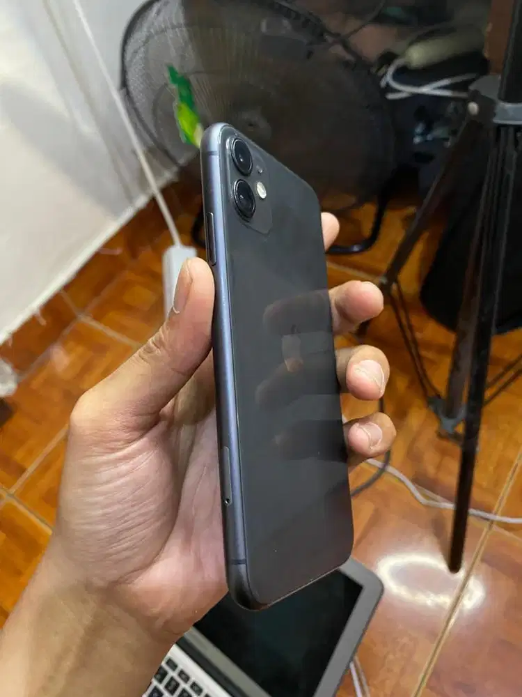 iPhone 11 128GB iNter black
