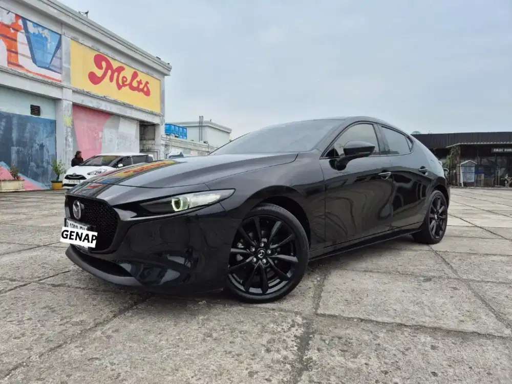 (Km 10perak) Like New Mazda 3 Hatchback AT 2023 Tgn1 Bisa TDP Ringan