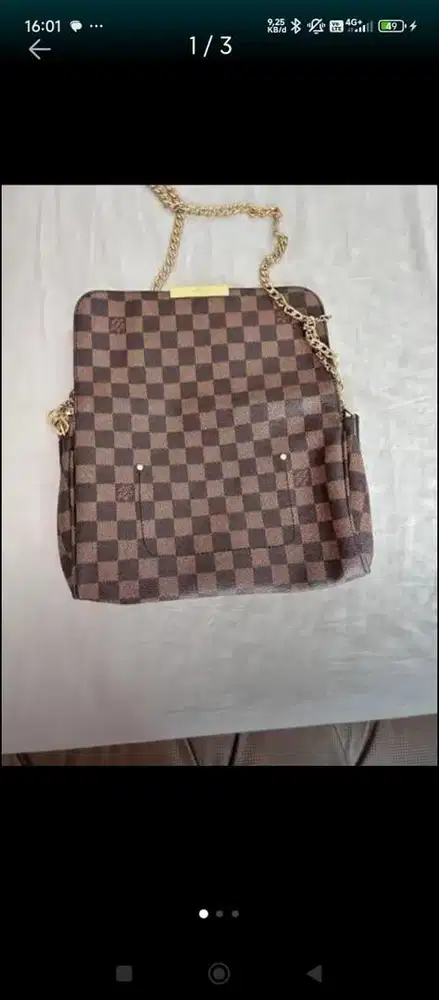 Dijual tas LV bekas tp masi baru